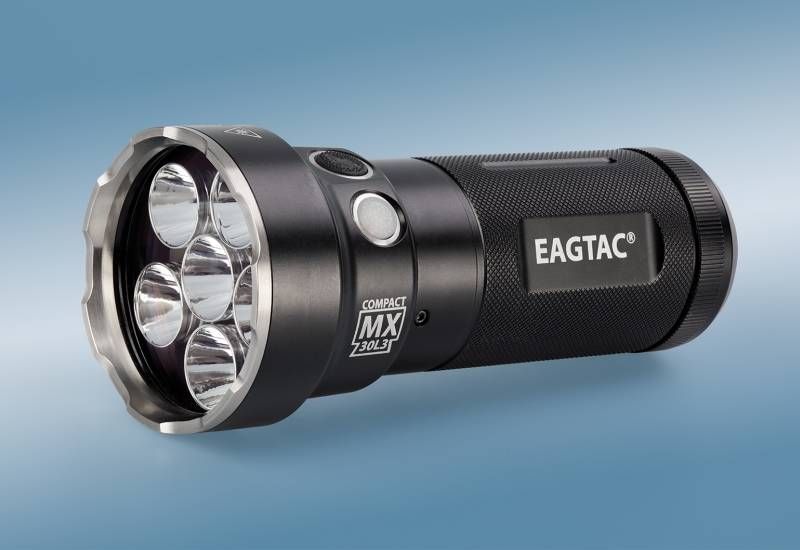 Мощный фонарь EagTec MX30L3-CR